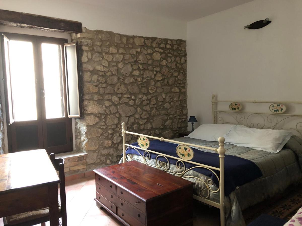 Il Minotauro B&B A 5 Minuti Da Popoli Vittorito Exterior photo