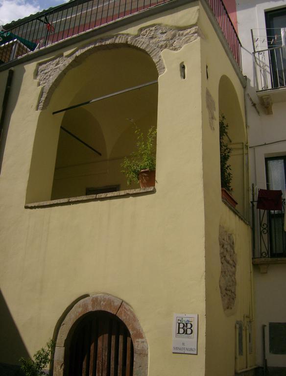 Il Minotauro B&B A 5 Minuti Da Popoli Vittorito Exterior photo